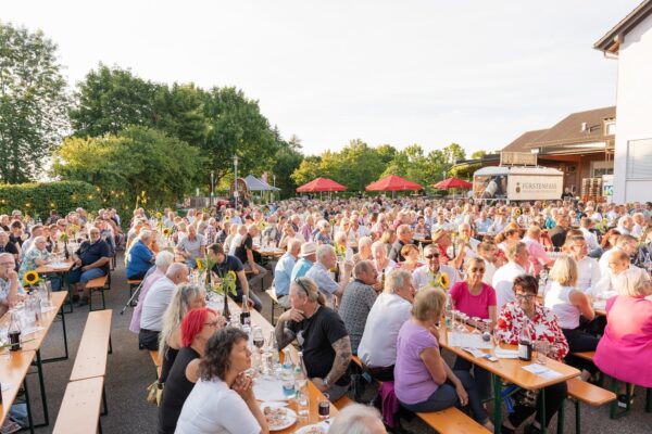 FÜRSTENFASS Sommerweinfest