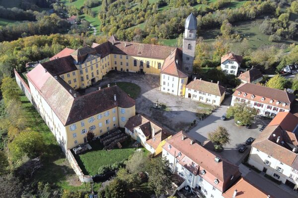 Zwischen den Toren – hinter den Türen: Bartensteins Geschichten werden sichtbar